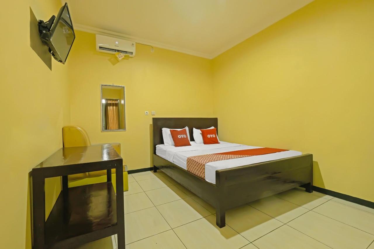 Oyo 92483 Hotel Kirana Salatiga Bagian luar foto