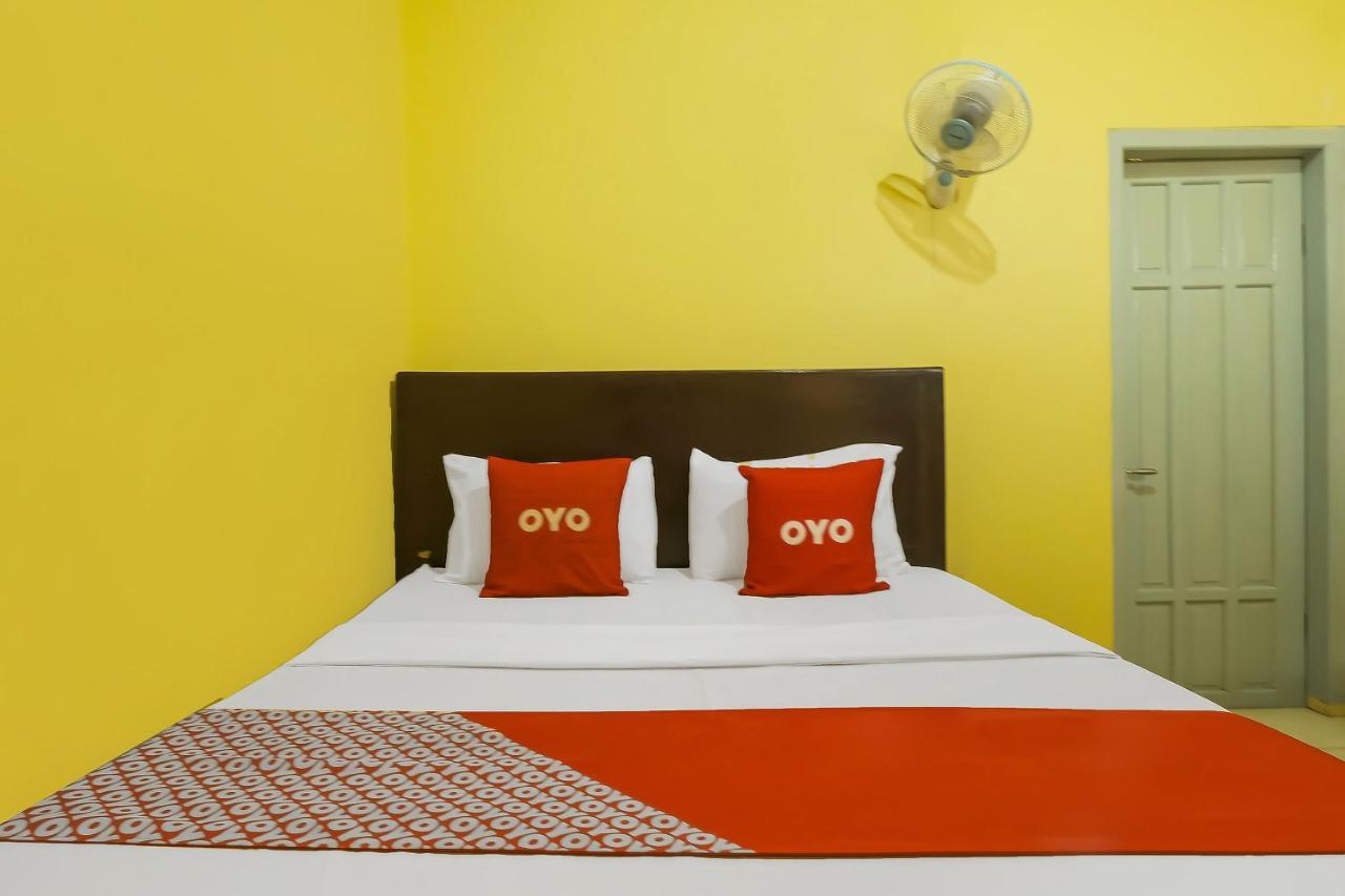Oyo 92483 Hotel Kirana Salatiga Bagian luar foto